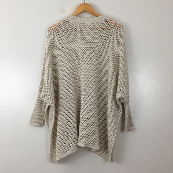 Aeropostale Beige Cream Open Knit Crew Neck Oversized Batwing Sweater Size M/L - Picture 5 of 8